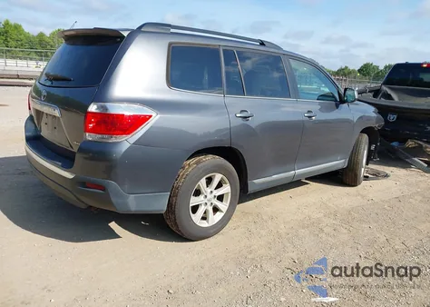 2013 Toyota Highlander Base Plus V6 from USA, damaged, VIN 5TDBK3EH9DS272200